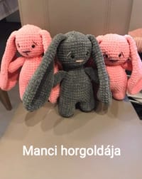 Horgolt figura