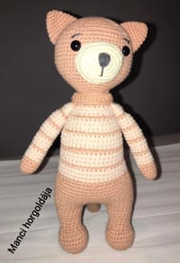 Horgolt figura