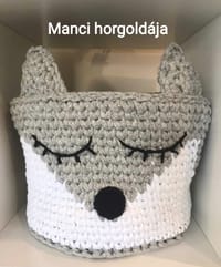 Horgolt figura