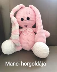 Horgolt figura