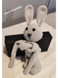 Horgolt figura