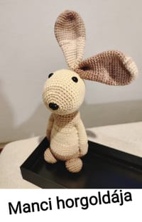 Horgolt figura