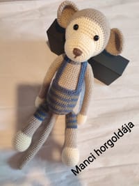 Horgolt figura