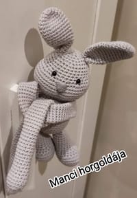 Horgolt figura